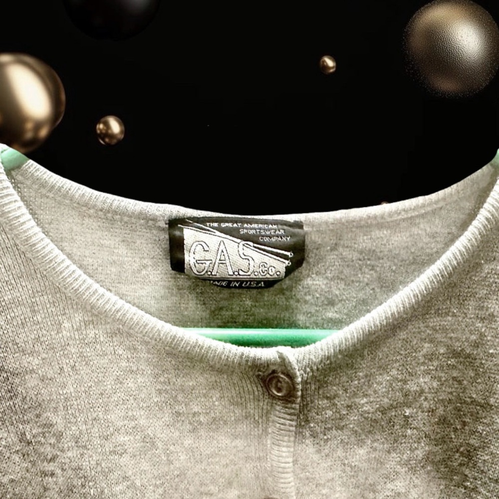 G.A.S. Co. Grey Ribbed button down sweater - Picture 4 of 5